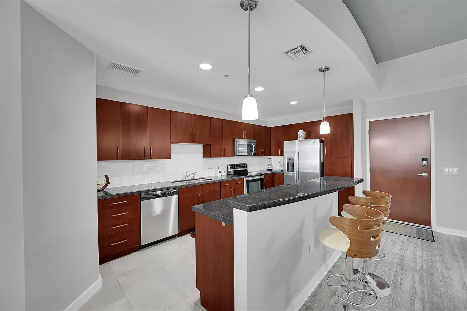300 S Australian Avenue # 1119, West Palm Beach FL 33401 photo 3