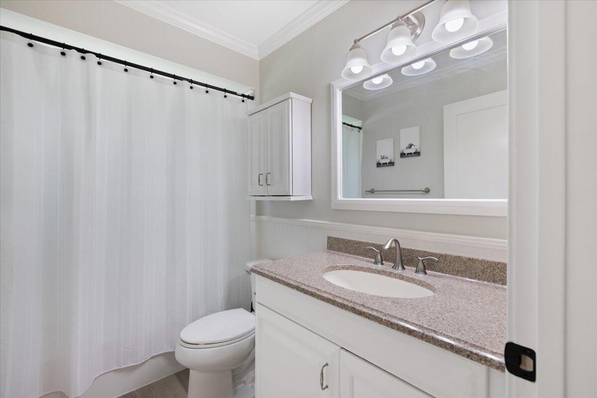 8755 97th Court, Vero Beach FL 32967 photo 4