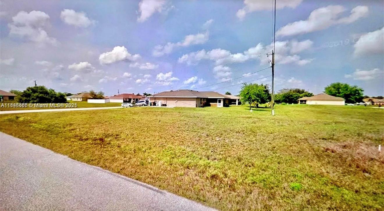 2117 NE 9th PL, Cape Coral FL 33909 photo 4