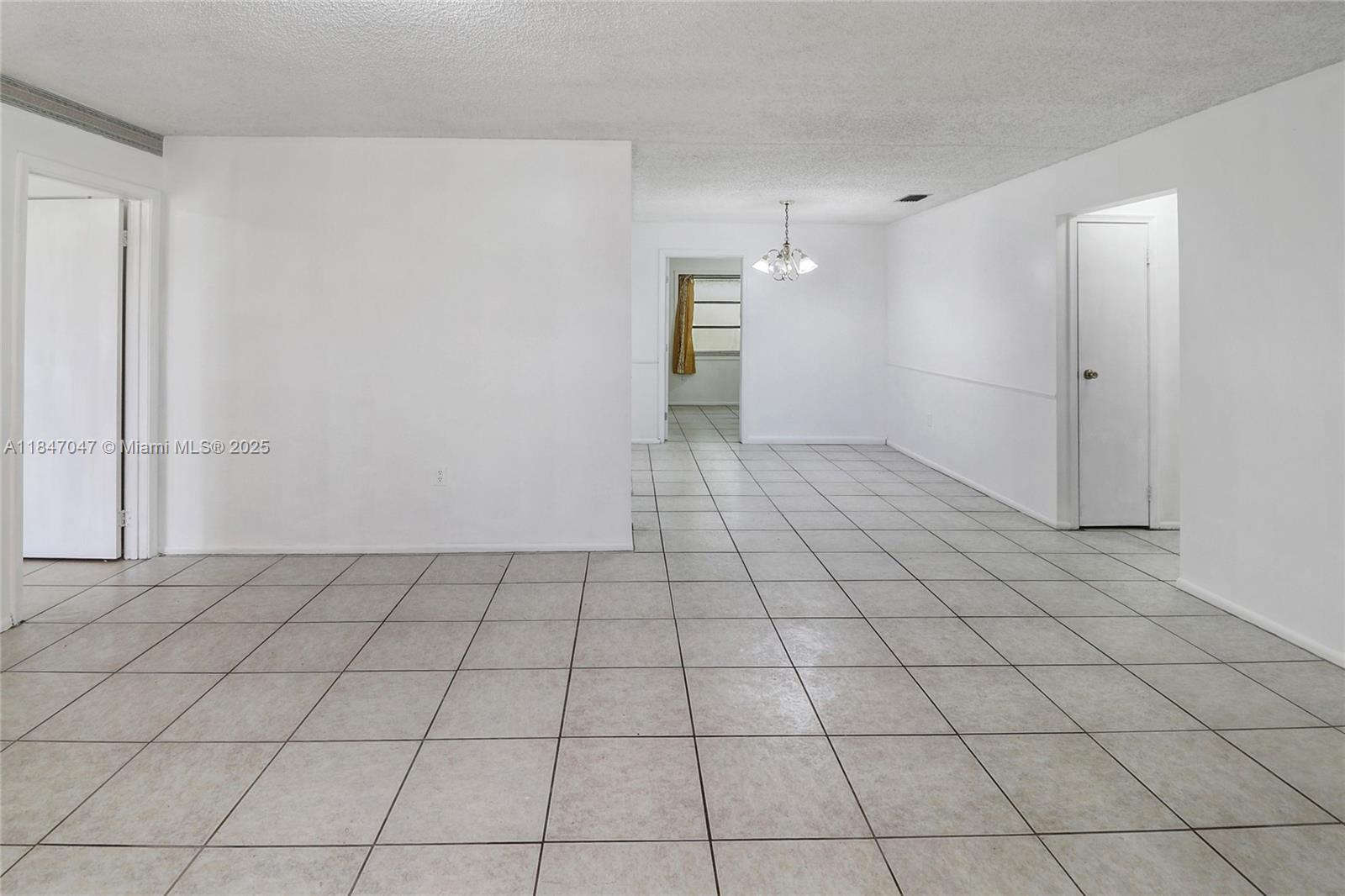 12020 NW 34th Pl, Sunrise FL 33323 photo 5