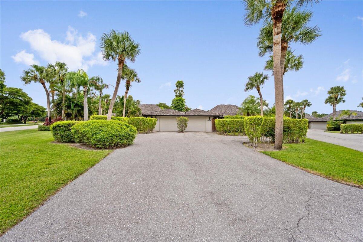 11876 Pebblewood Drive, Wellington FL 33414 photo 2