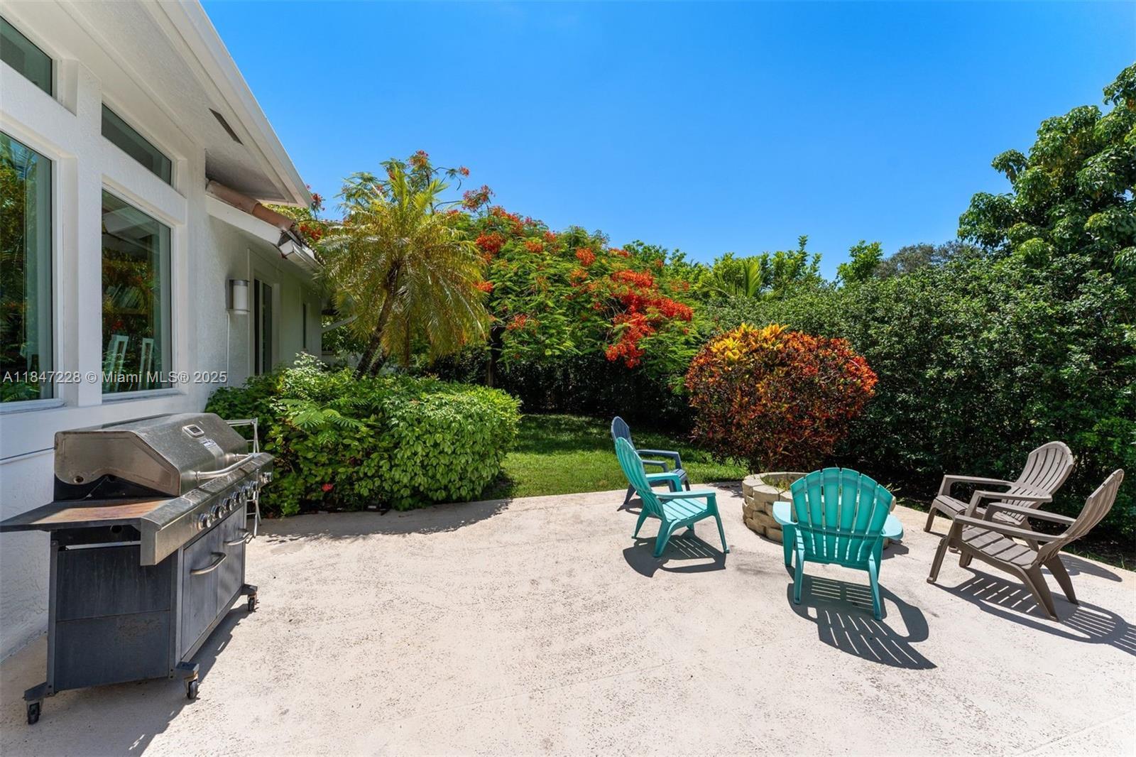 3720 N 37th Ter, Hollywood FL 33021 photo 3