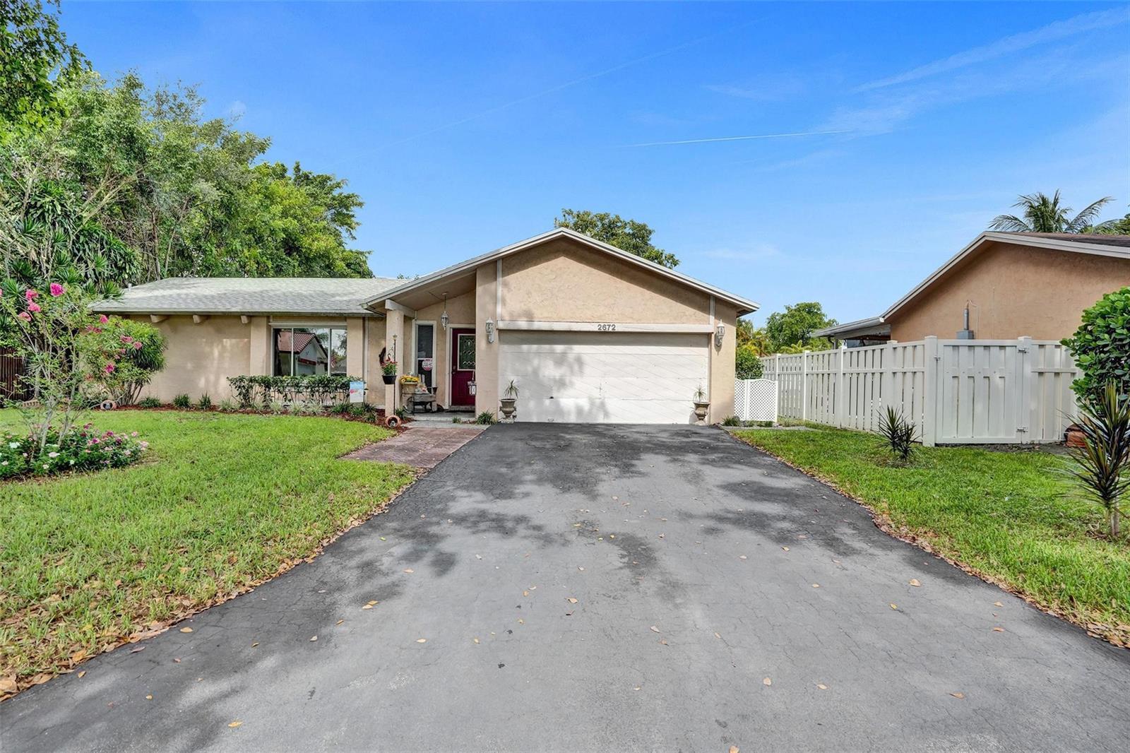 2672 NW 95th Terrace, Coral Springs FL 33065 photo 2