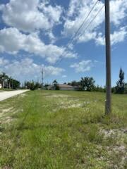 824 NE 23rd Terrace, Cape Coral FL 33909 photo 5