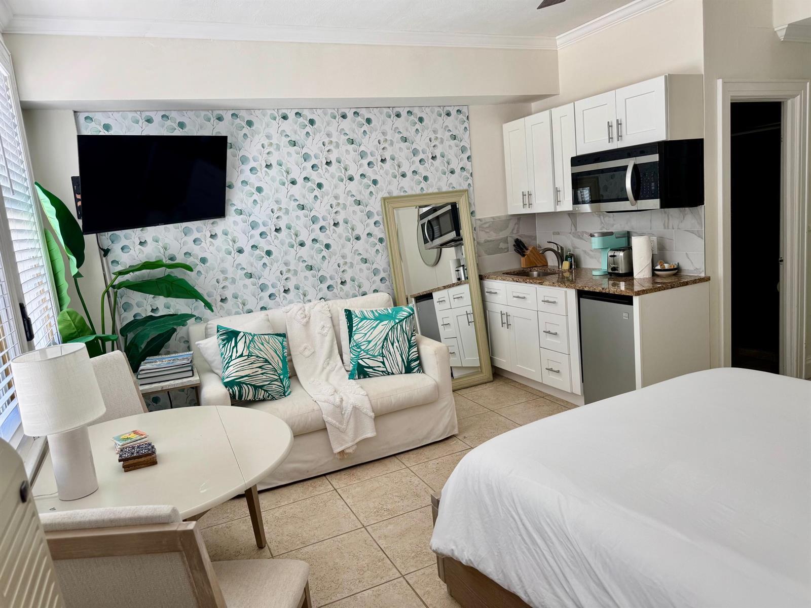 235 Sunrise Avenue Unit 2008, Palm Beach FL 33480 photo 5