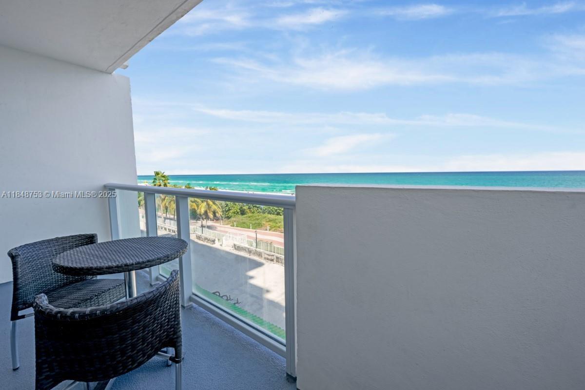 5601 Collins Ave # 511, Miami Beach FL 33140 photo 4