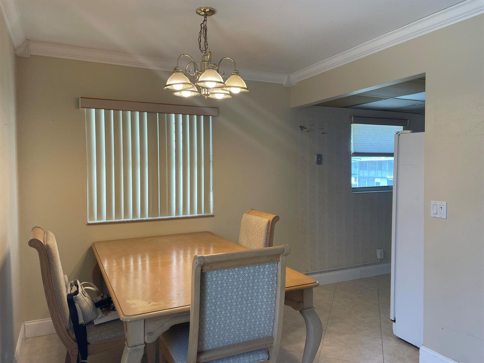 564 Brittany L, Delray Beach FL 33446 photo 2