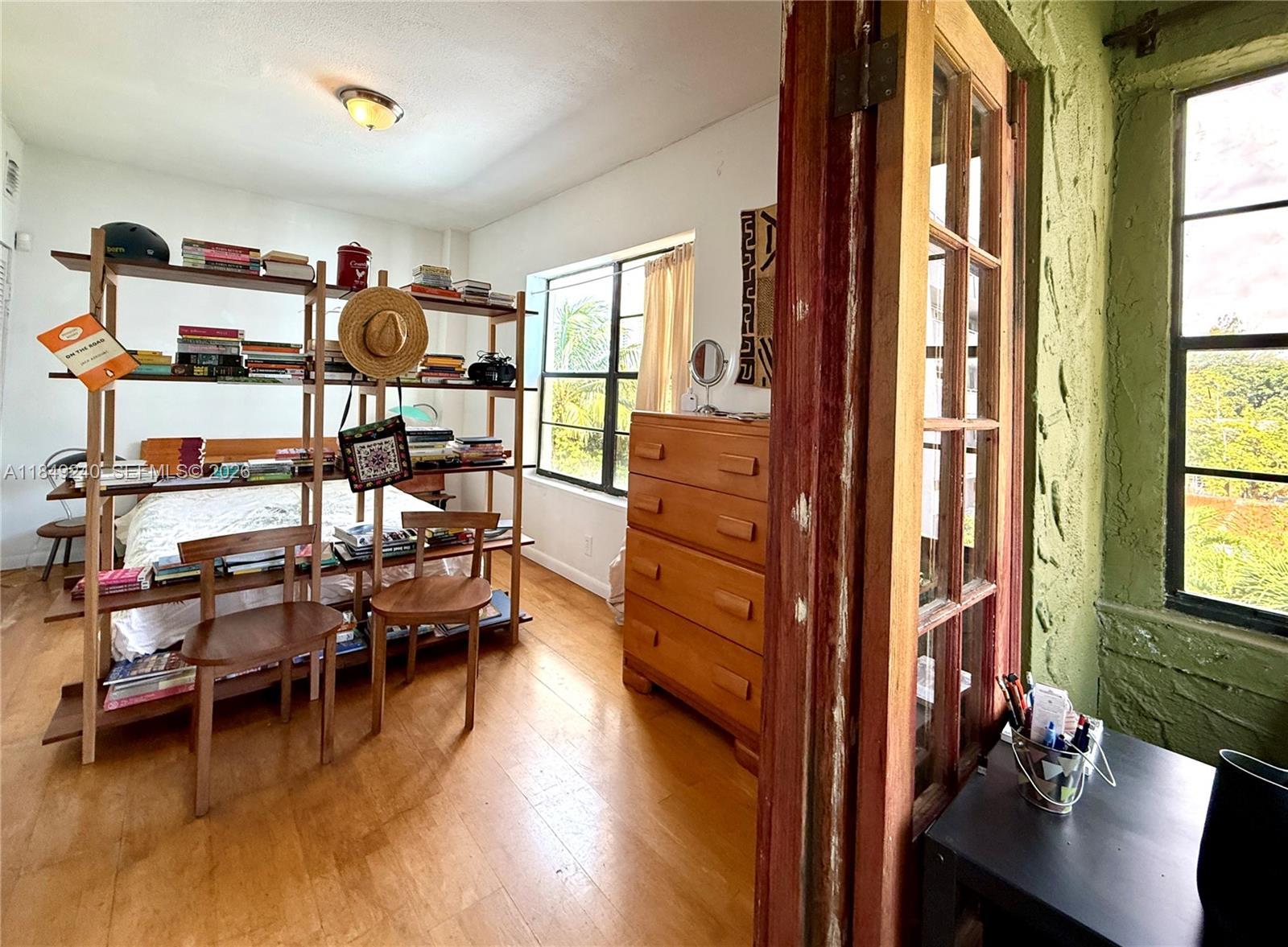 934 Michigan Ave # 304, Miami Beach FL 33139 photo 3