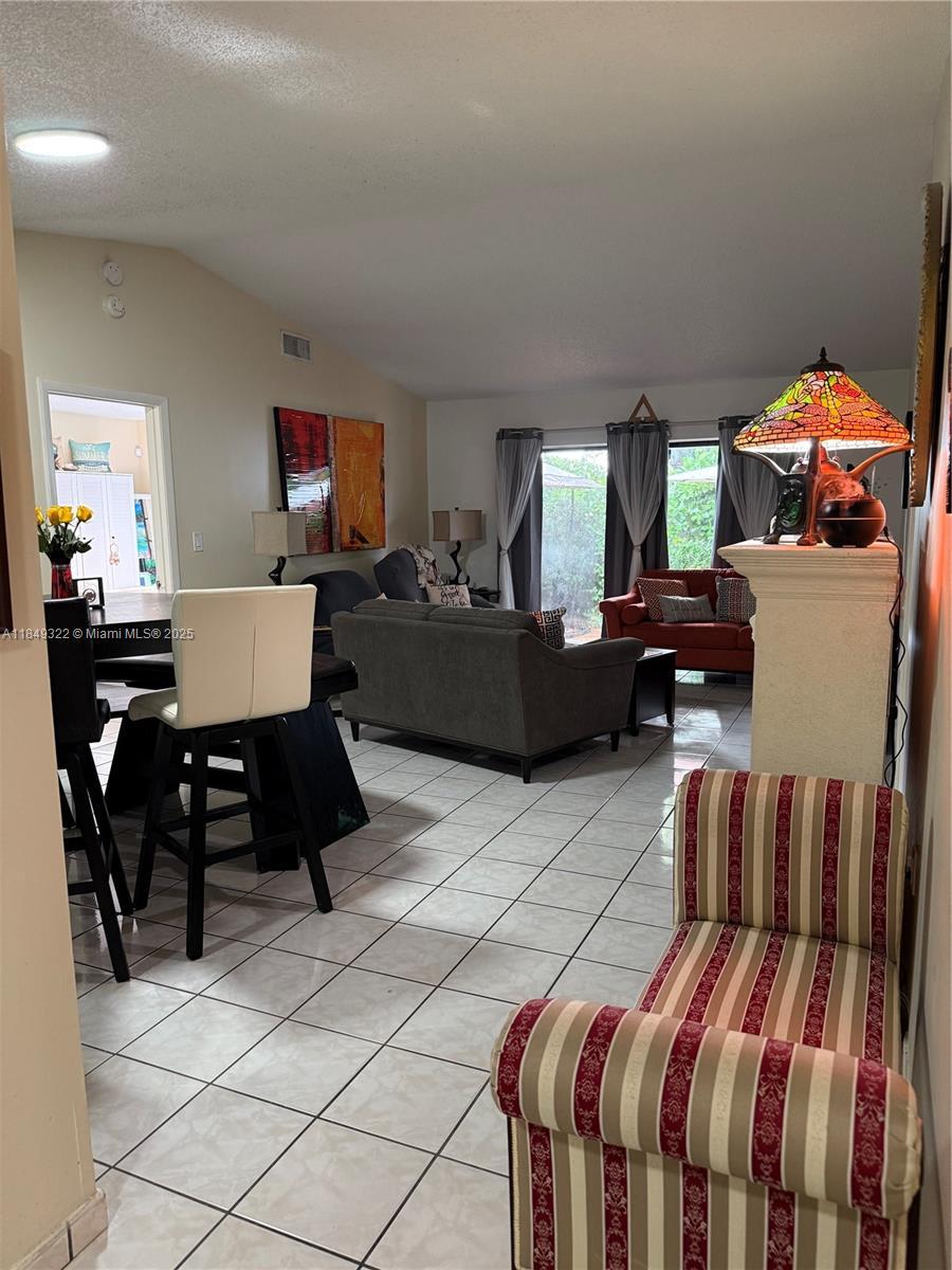 13402 SW 116th Pl, Miami FL 33176 photo 4