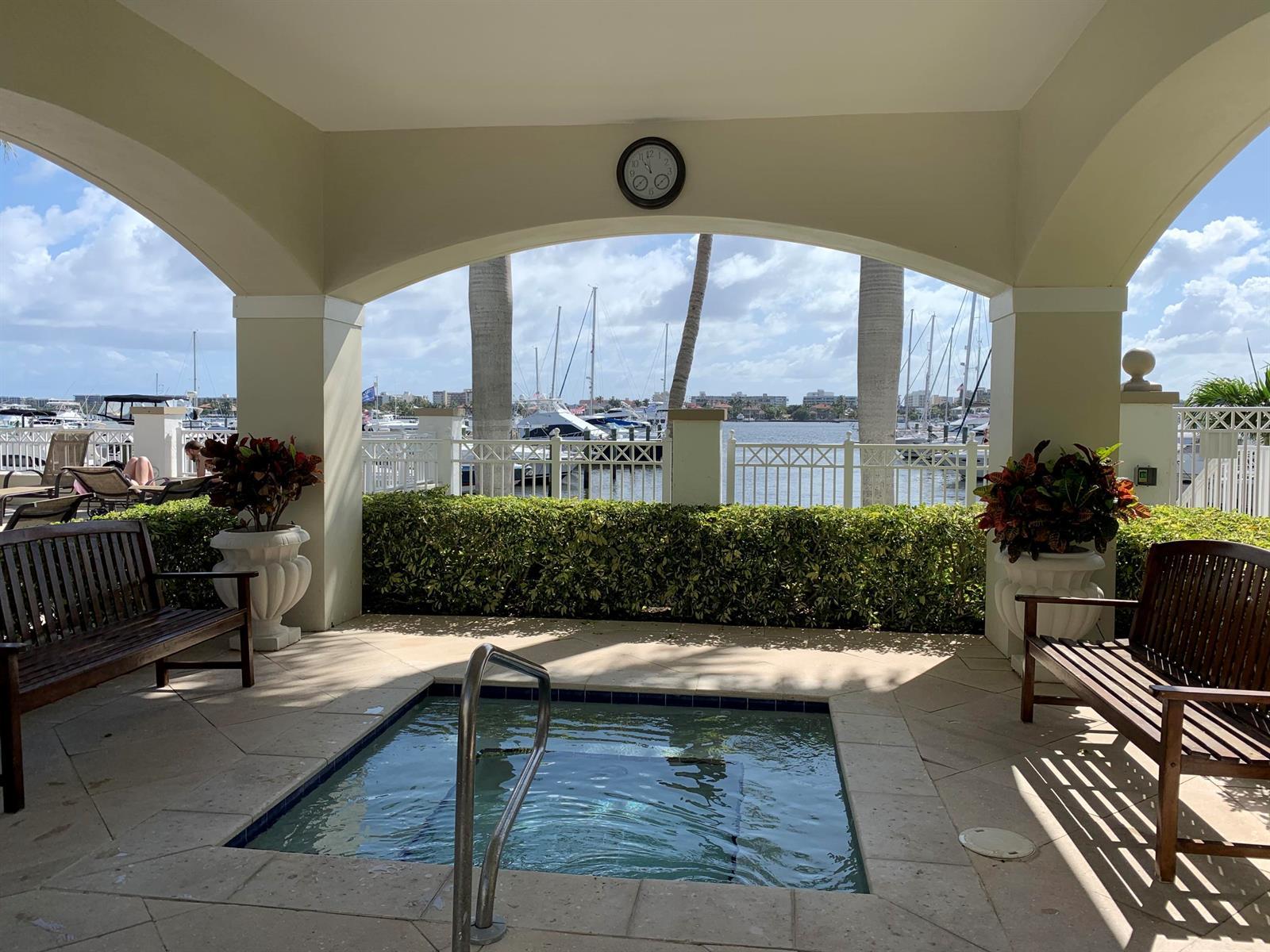 802 W Windward 415 Way # 15, Lantana FL 33462 photo 4