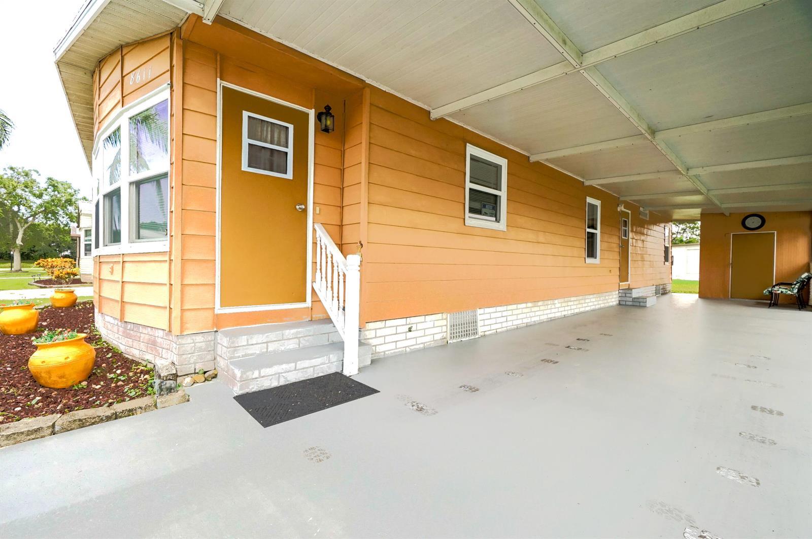 8611 Mary Ann Lane, Port St. Lucie FL 34952 photo 2
