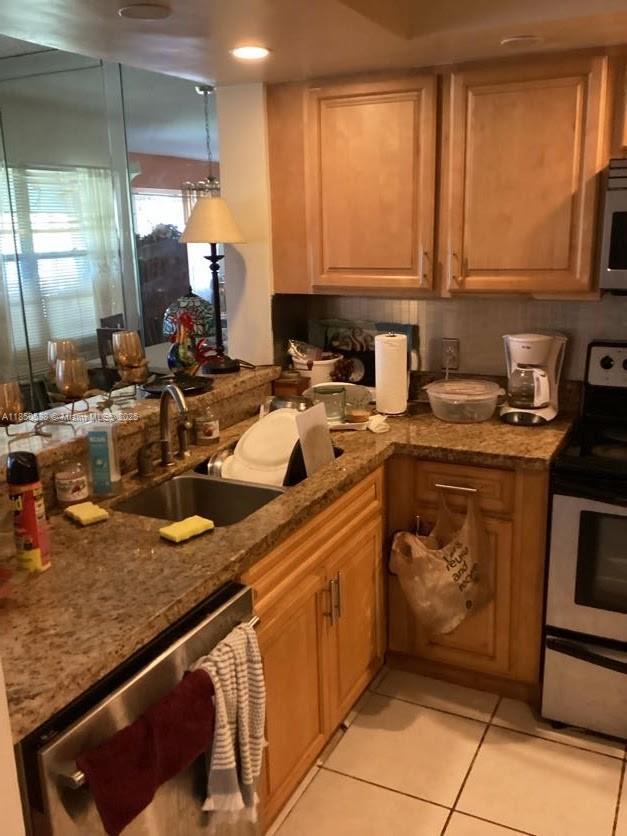 12850 SW 4th Ct # 402I, Pembroke Pines FL 33027 photo 3
