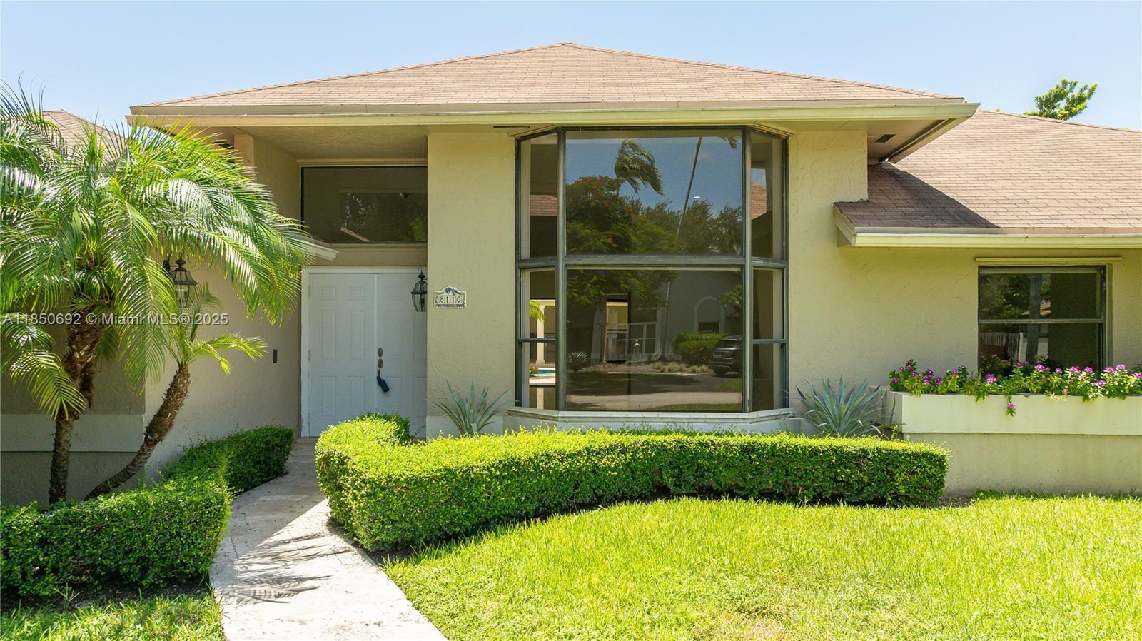 8110 SW 188th St, Cutler Bay FL 33157 photo 2