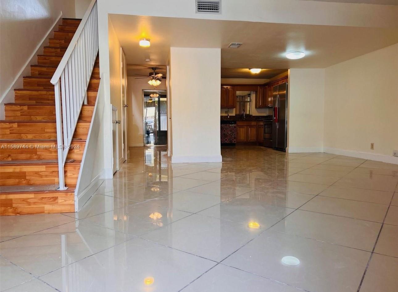 6534 SW 41st Street, Davie FL 33314 photo 3