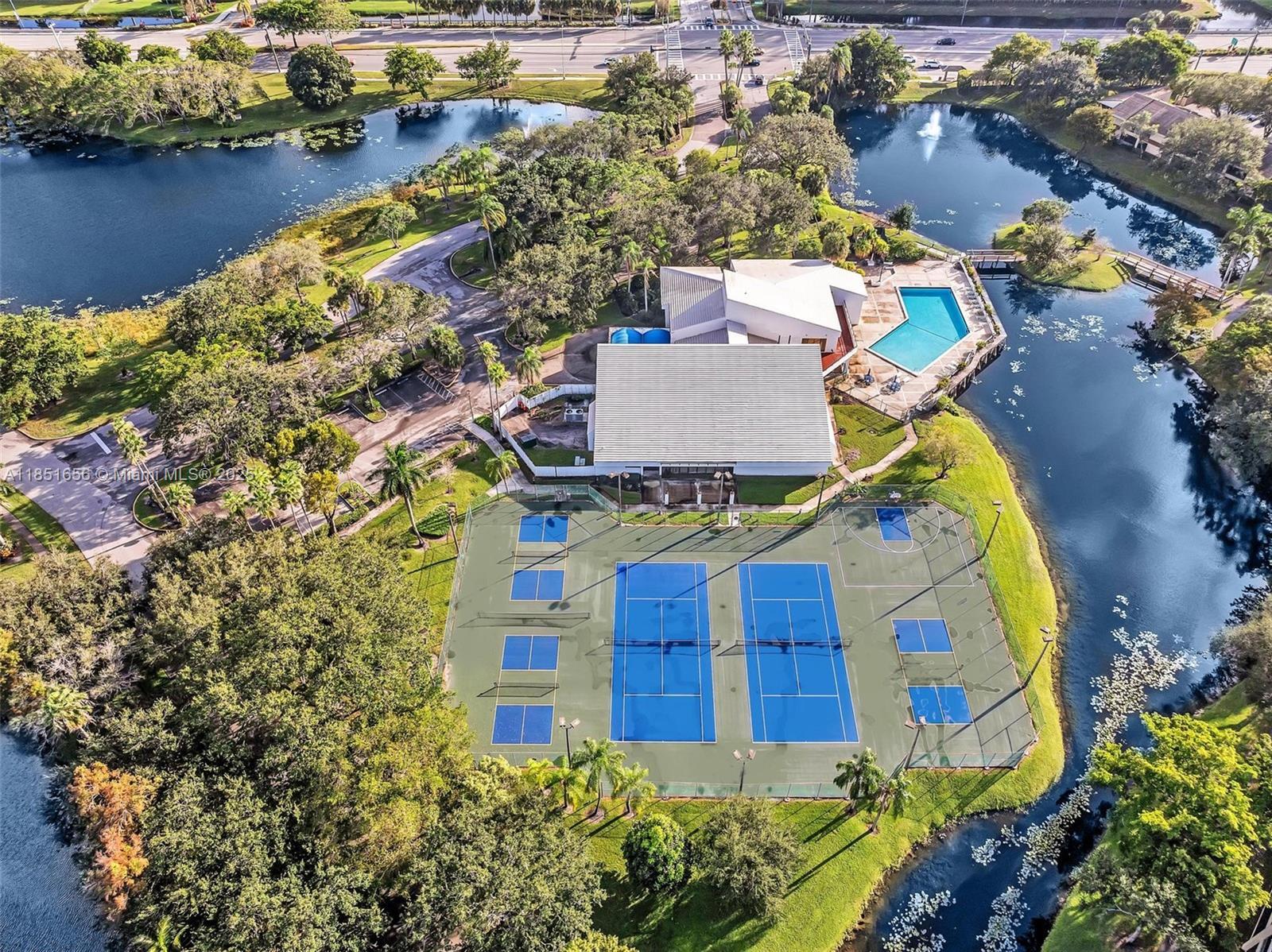 7500 NW 1st Ct # 3, Plantation FL 33317 photo 4