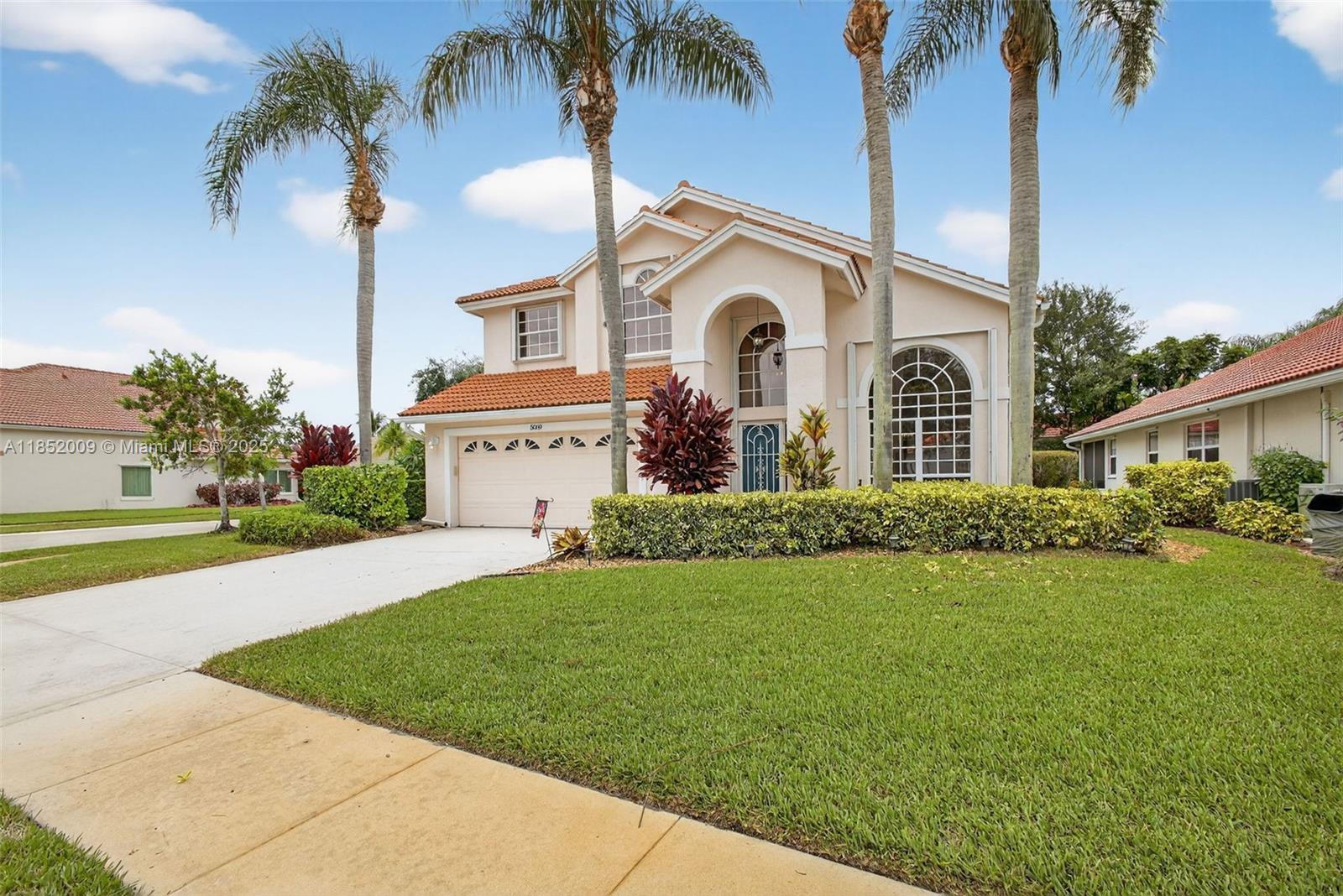 5069 SE Devenwood Way, Stuart FL 34997 photo 2