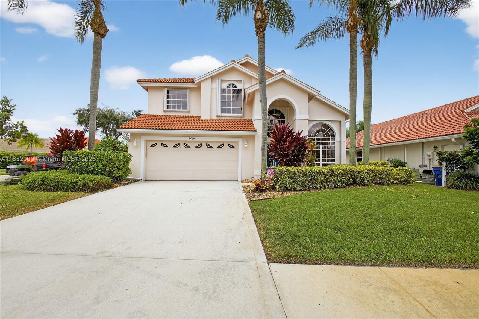 5069 SE Devenwood Way, Stuart FL 34997