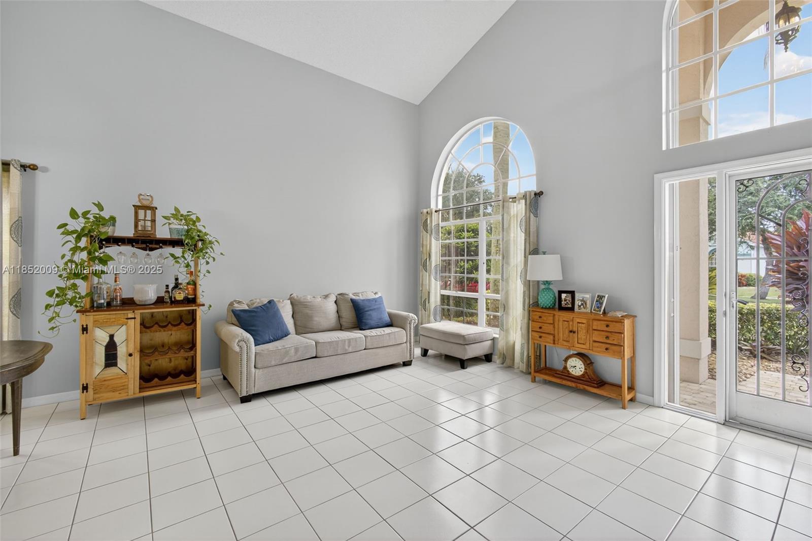 5069 SE Devenwood Way, Stuart FL 34997 photo 5