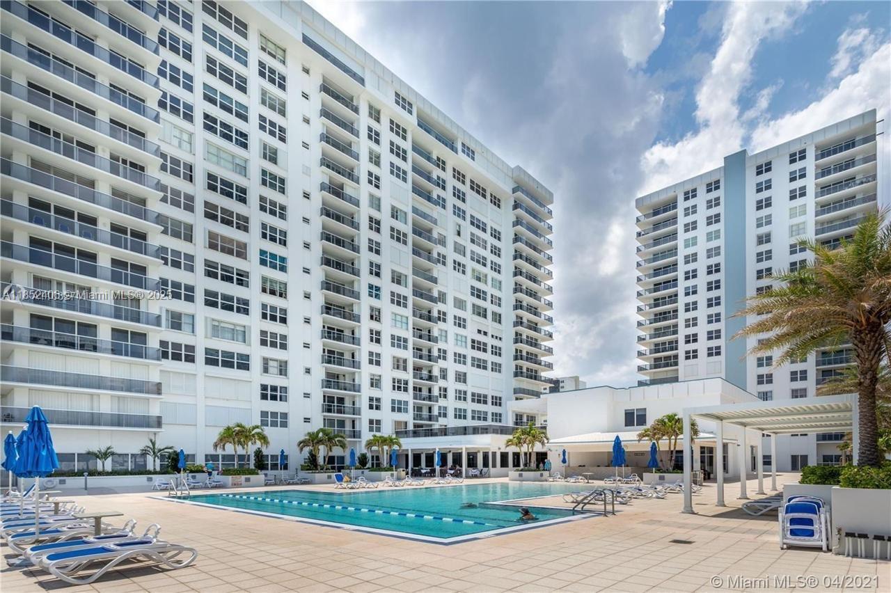 2751 S Ocean Dr, Hollywood FL 33019 photo 3