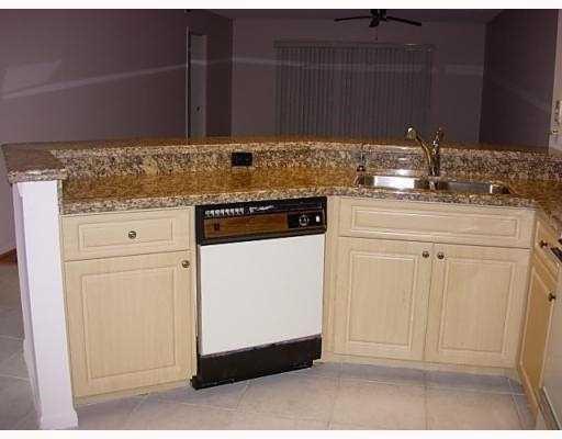 2205 S Cypress Bend Drive # 307, Pompano Beach FL 33069 photo 4