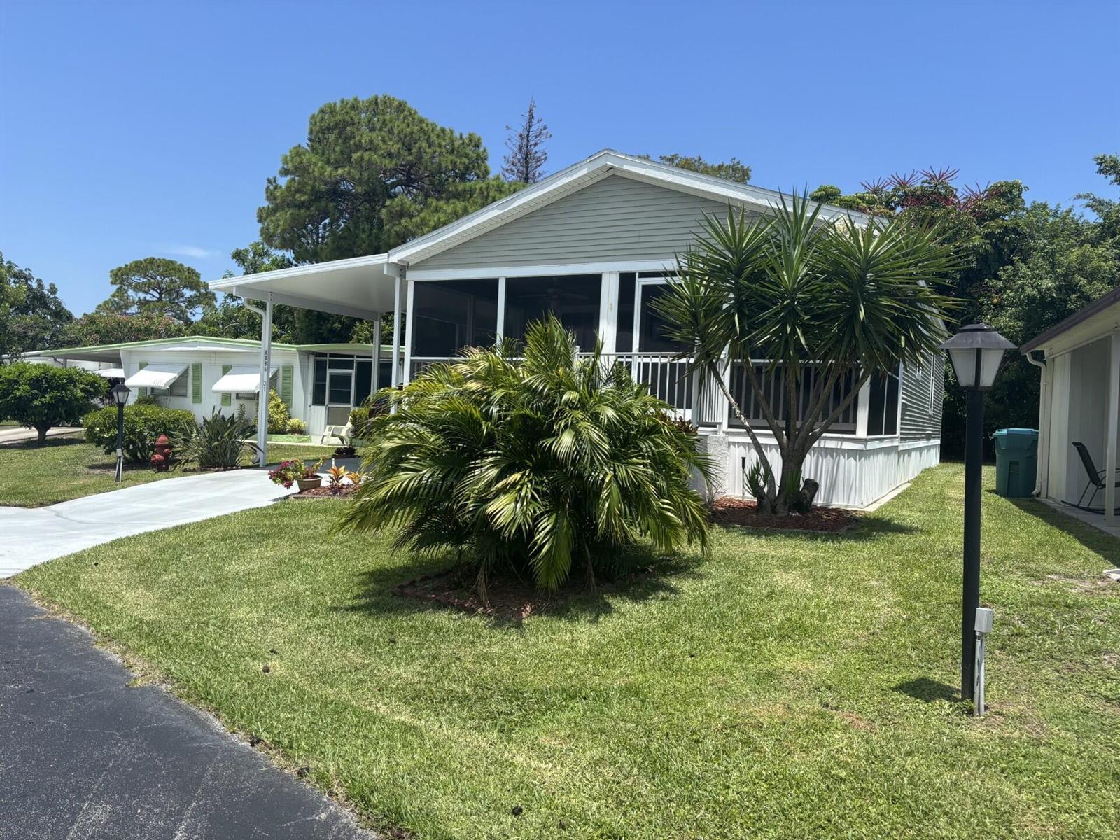 8886 Princess Donna Court, E-31, Boynton Beach FL 33436 photo 2