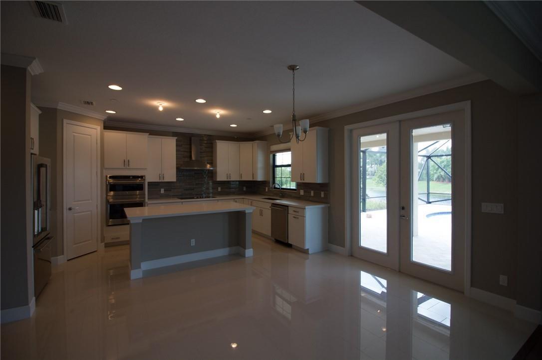 7445 NW 109th Way, Parkland FL 33076 photo 5