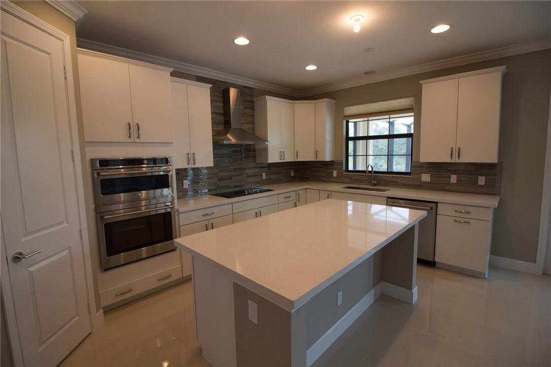 7445 NW 109th Way, Parkland FL 33076 photo 4