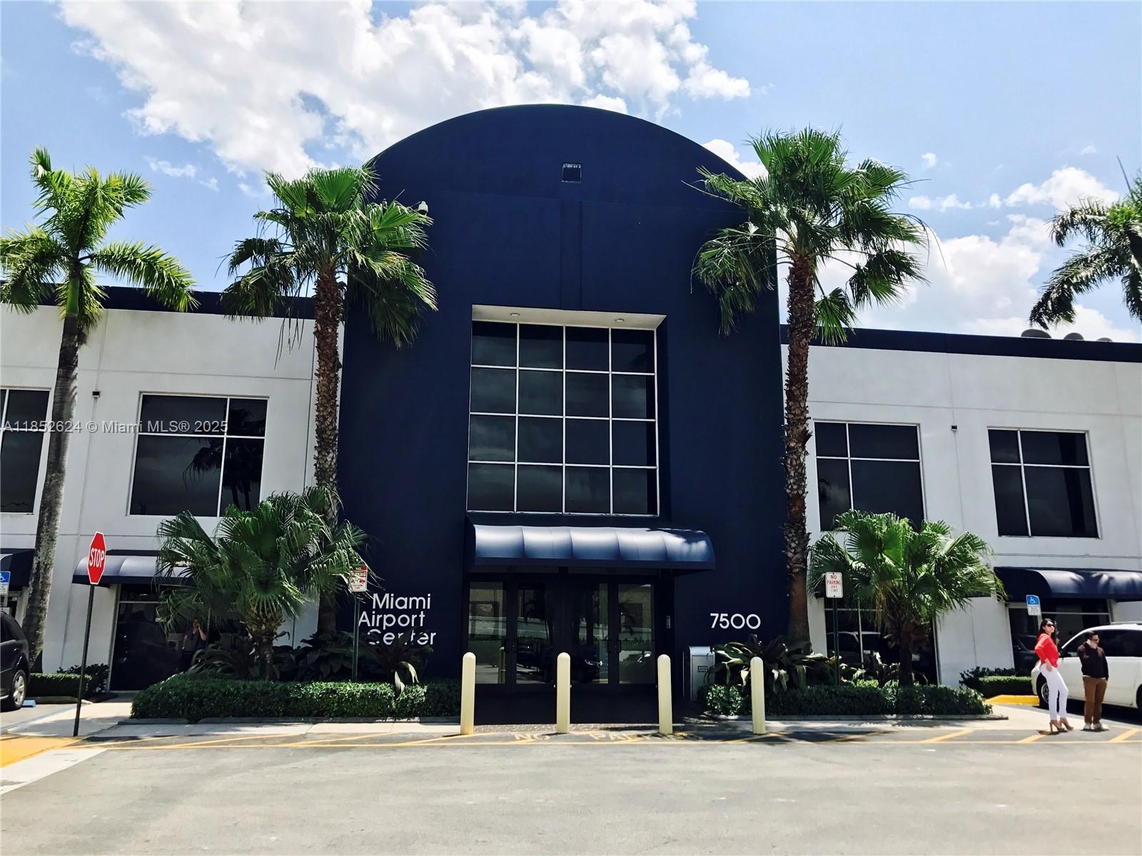 7500 NW 25th St # 204, Miami FL 33122 photo 4