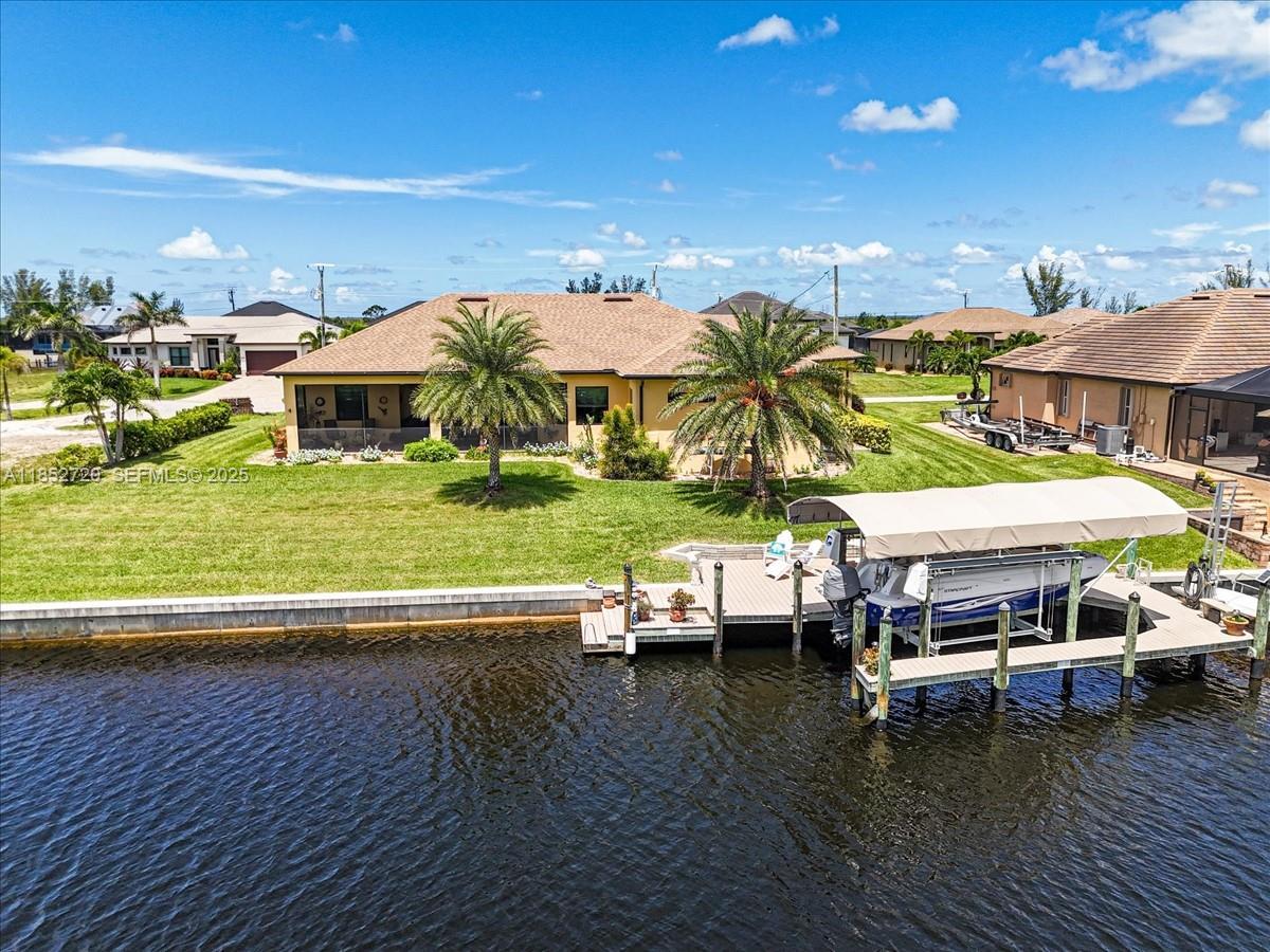 413 NW 39TH AVE, Cape Coral FL 33993