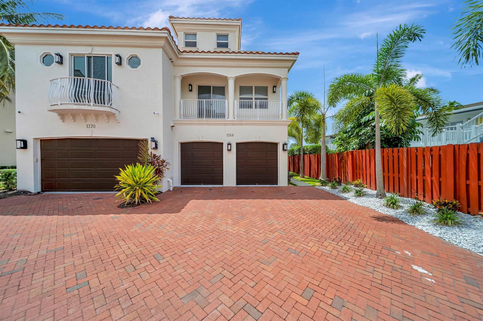 1368 Bayview Drive, Fort Lauderdale FL 33304 photo 4