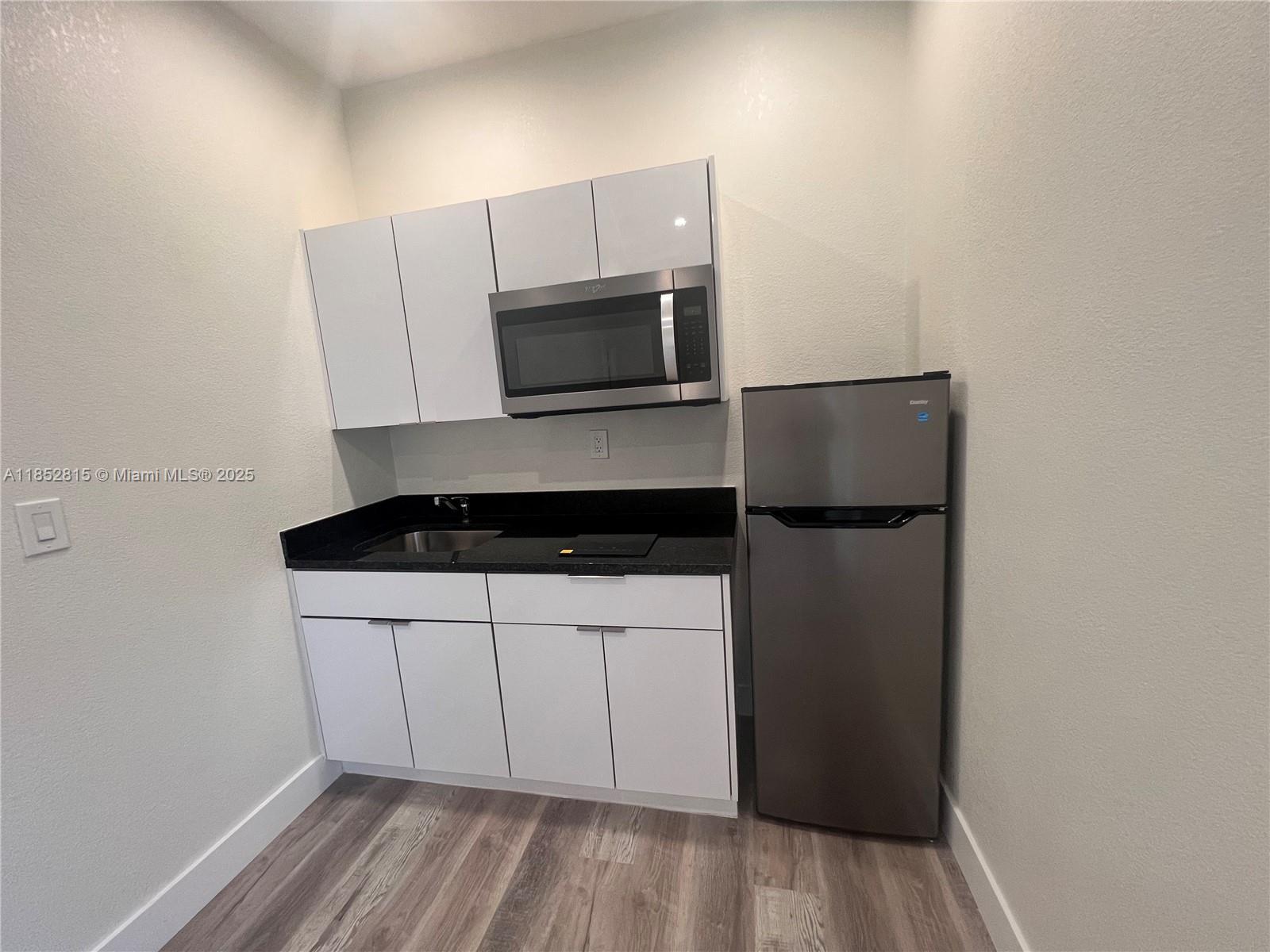1031 NE 17th Ter # 0, Homestead FL 33033 photo 3