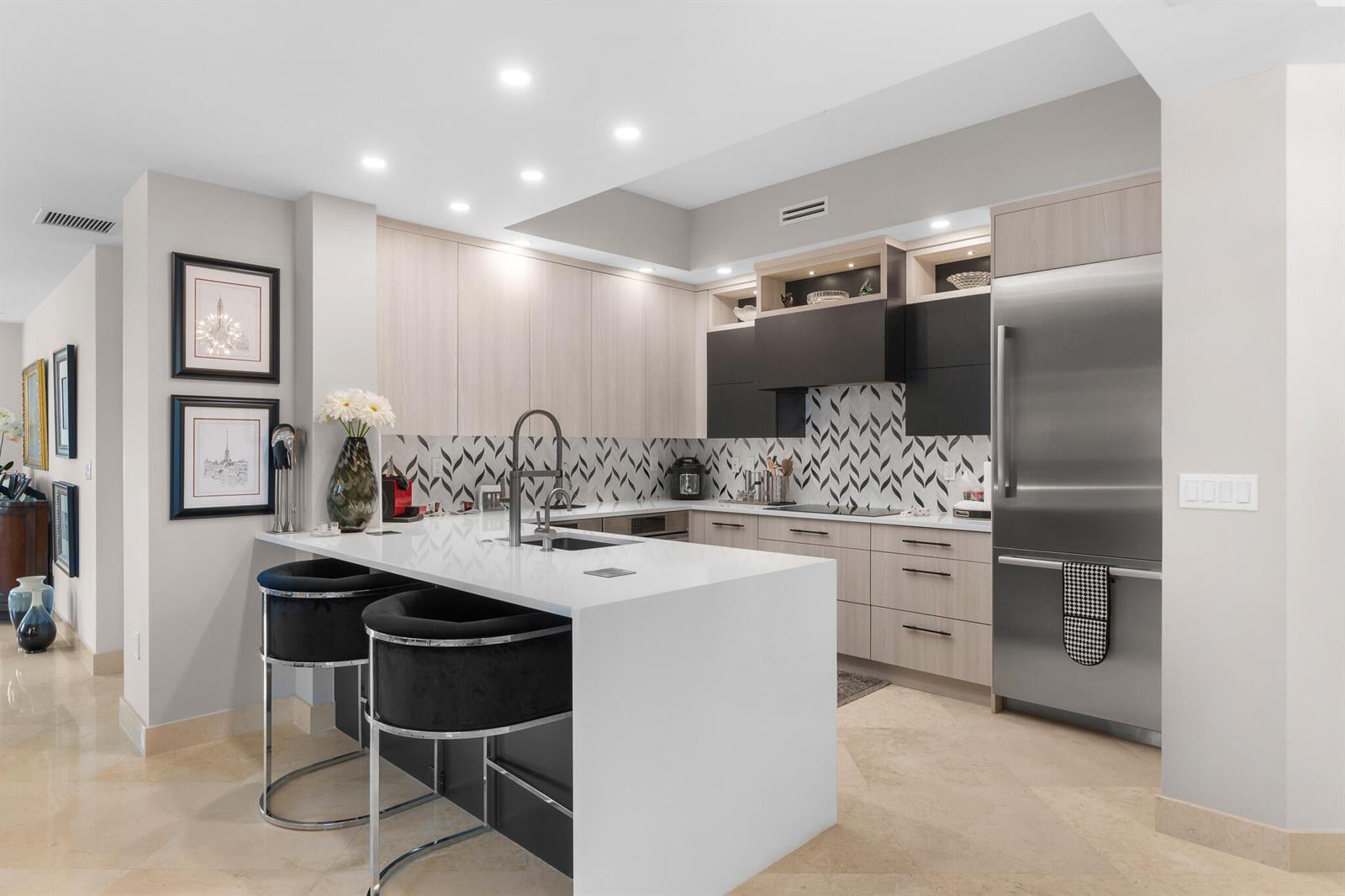 801 S Olive 1011 Avenue # 1011, West Palm Beach FL 33401 photo 2