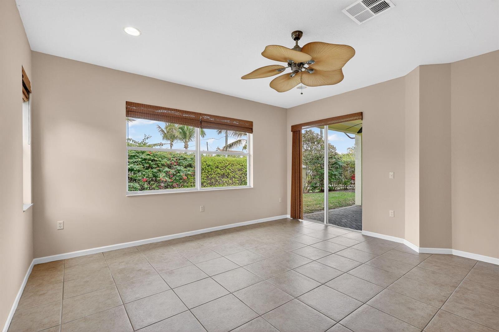 906 Mariner Bay Boulevard, Hutchinson Island FL 34949 photo 4