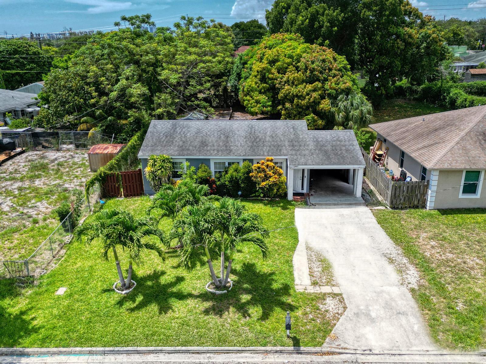 808 41st Street, West Palm Beach FL 33407