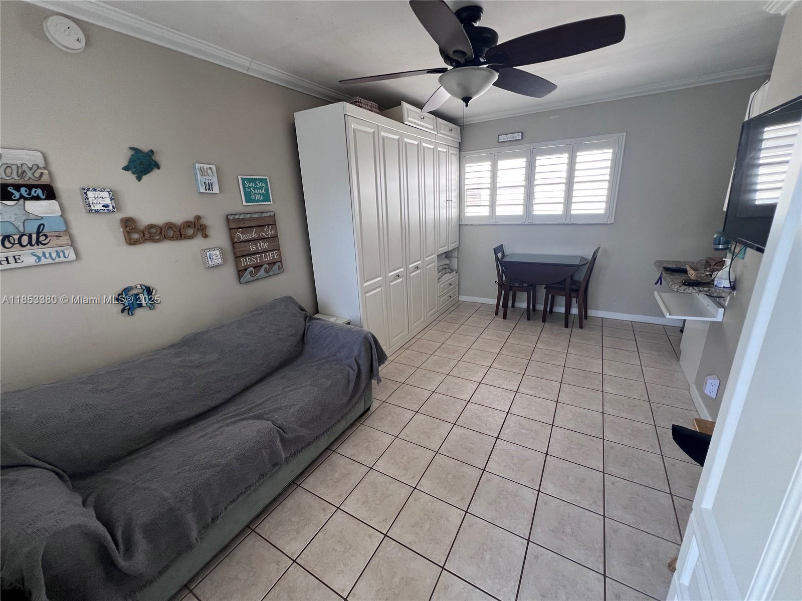 322 Harding St # B206, Hollywood FL 33019 photo 4