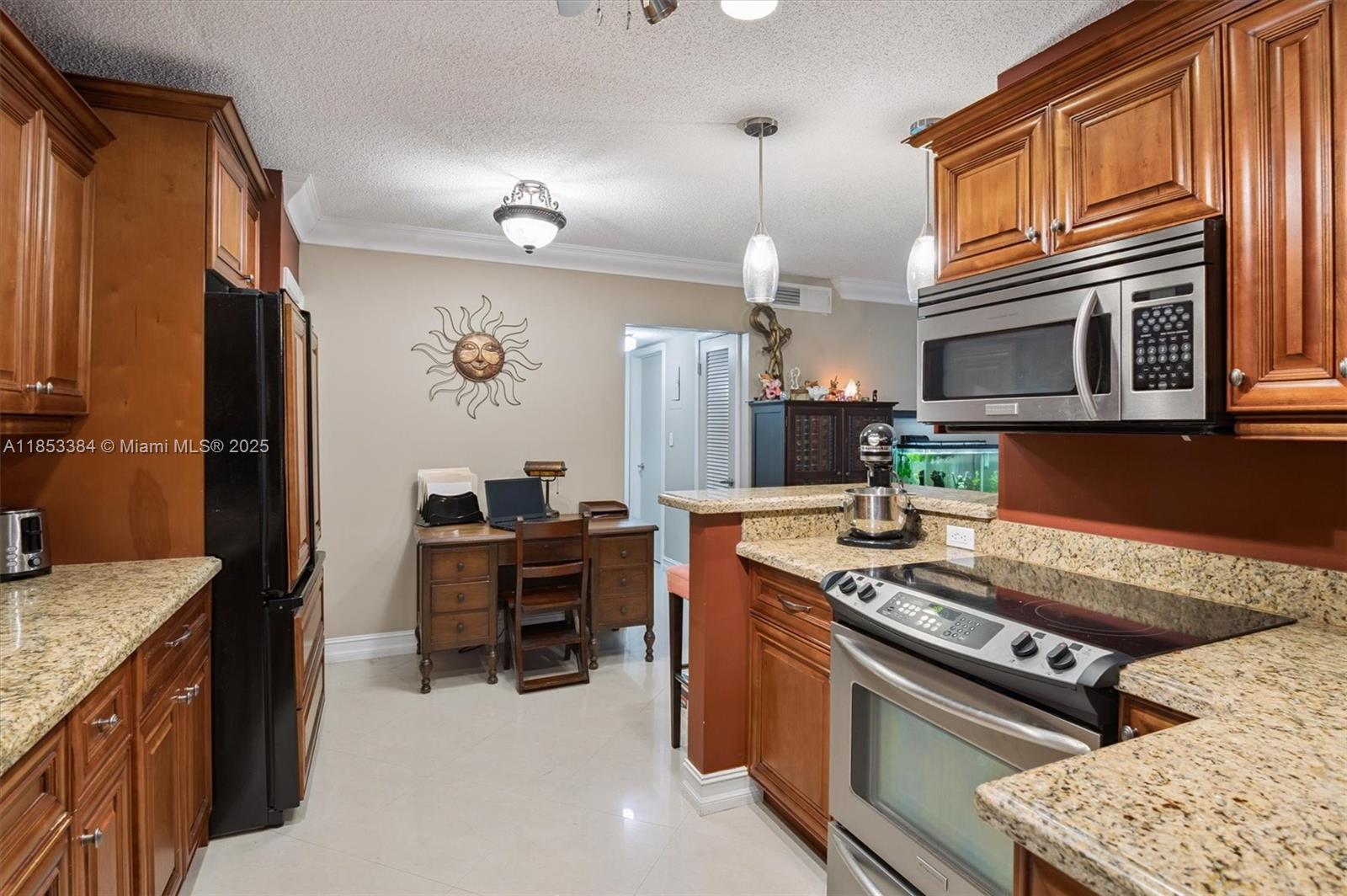 5900 NE 22nd Way # 802, Fort Lauderdale FL 33308 photo 2