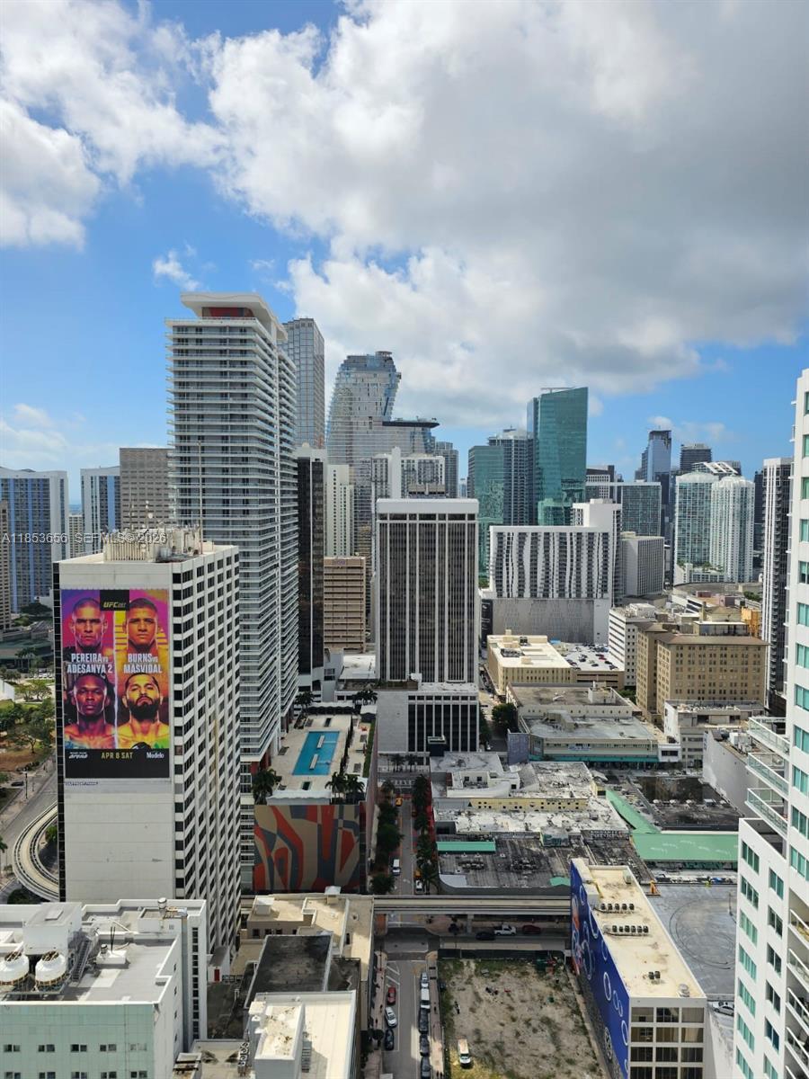 244 Biscayne Blvd # 3707, Miami FL 33132 photo 4