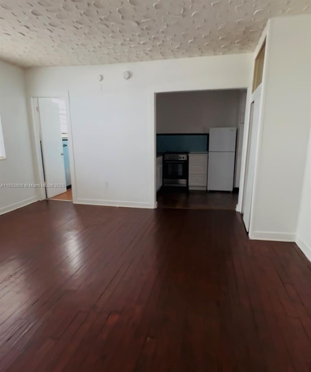 1611 Pennsylvania Ave # 6, Miami Beach FL 33139 photo 3