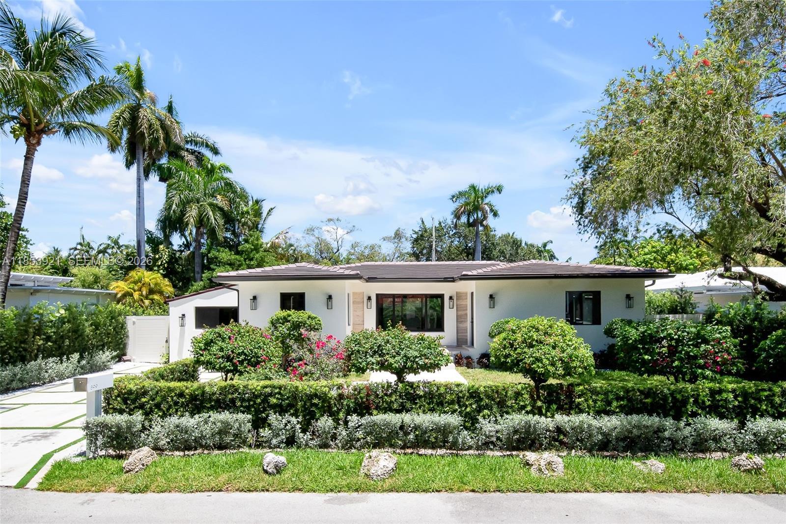 899 NE 71st St, Miami FL 33138 photo 3