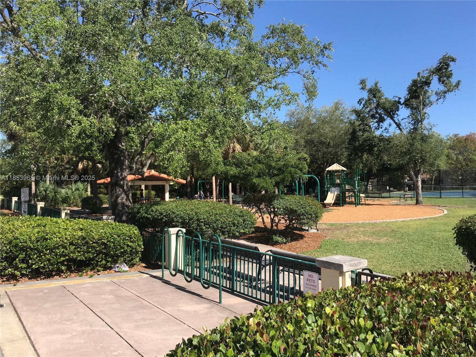 1239 Mariposa Ave # 2, Coral Gables FL 33146 photo 4