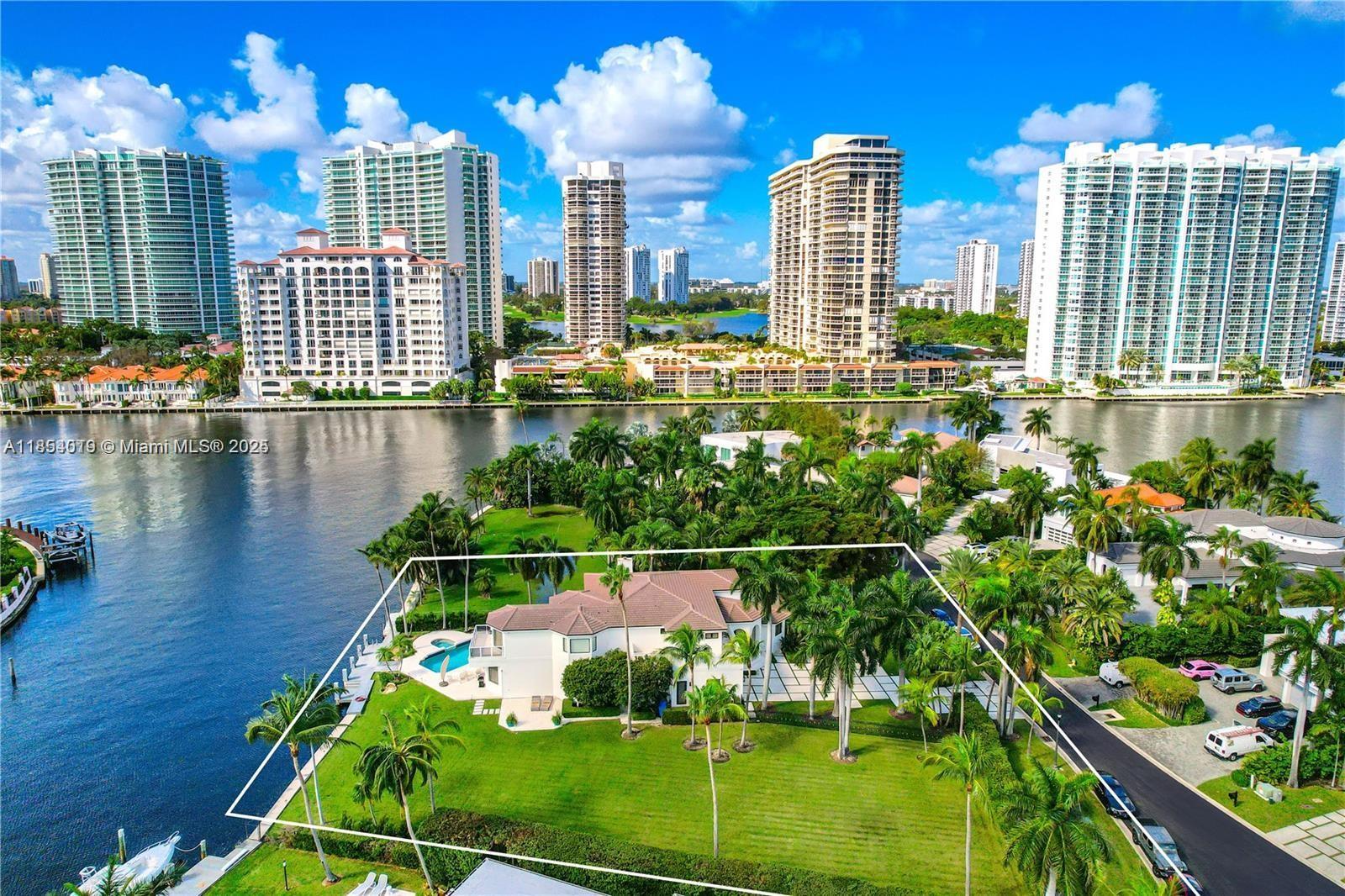 288 S Parkway Pkwy, Golden Beach FL 33160 photo 3