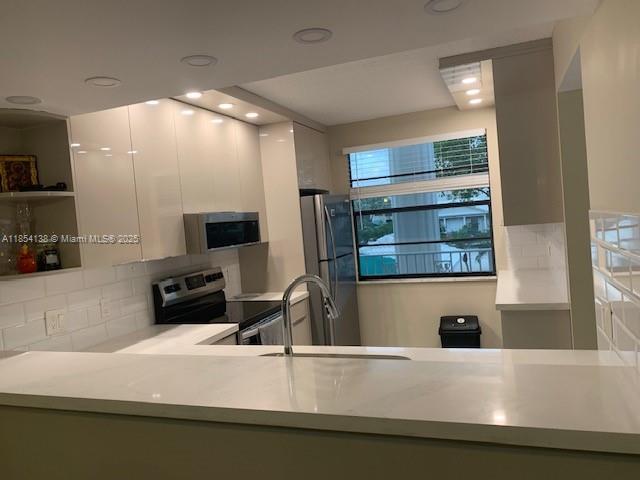 6097 Balboa Cir # 203, Boca Raton FL 33433 photo 3