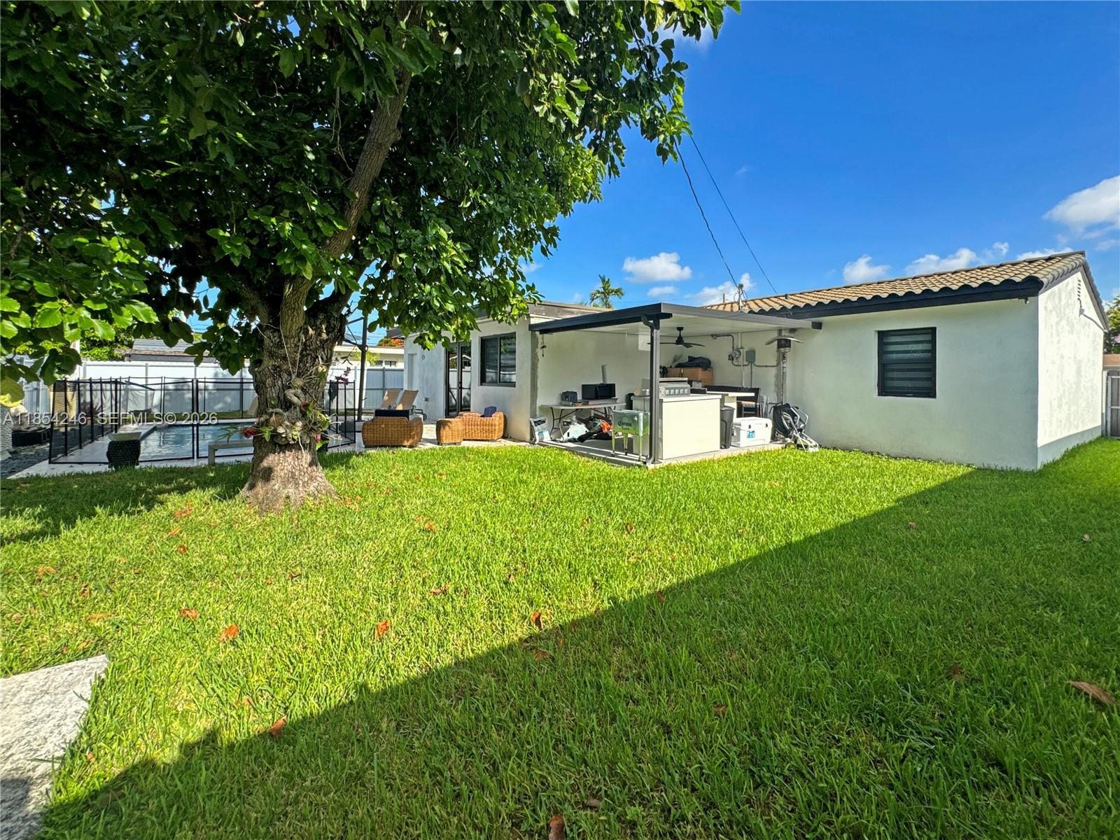 7580 SW 29th St, Miami FL 33155 photo 4