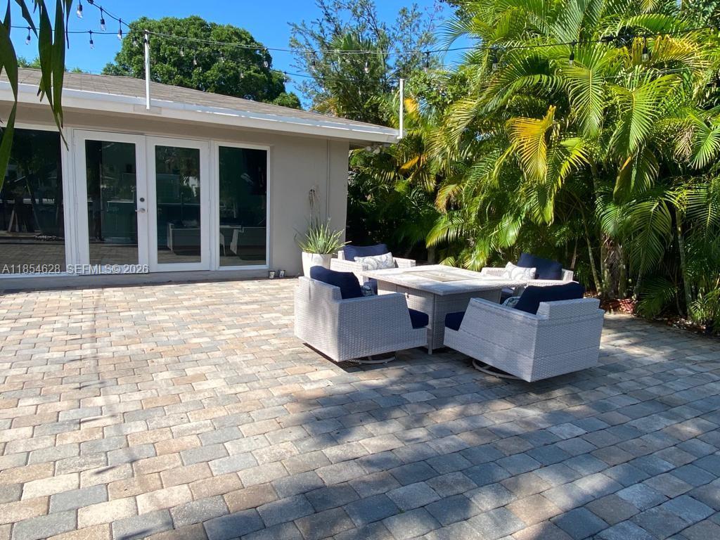 1350 NE 30th St # 0, Oakland Park FL 33334 photo 4