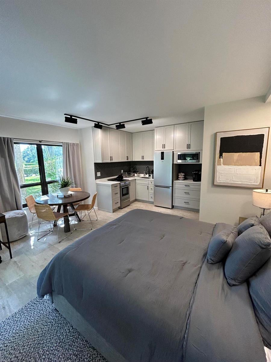 13334 Polo Club Road # 203, Wellington FL 33414