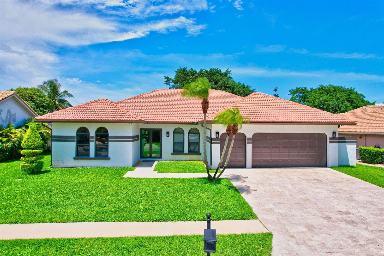 10099 Canoe Brook Circle, Boca Raton FL 33498