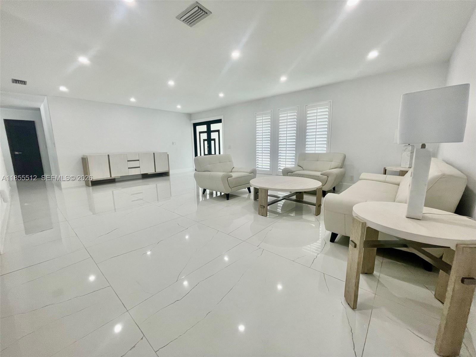 2721 SW 130th Ave, Miami FL 33175 photo 4