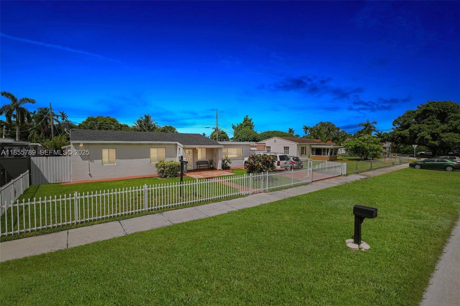 7550 SW 28th St Rd, Miami FL 33155 photo 2