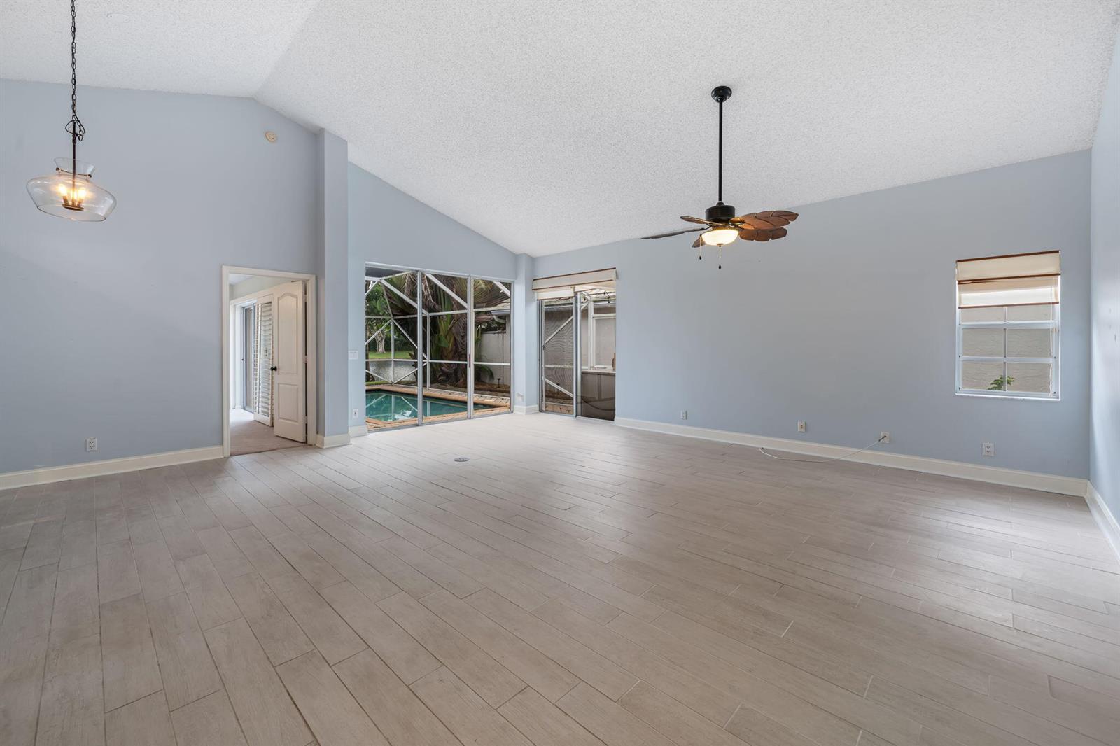9190 Heathridge Drive, West Palm Beach FL 33411 photo 4