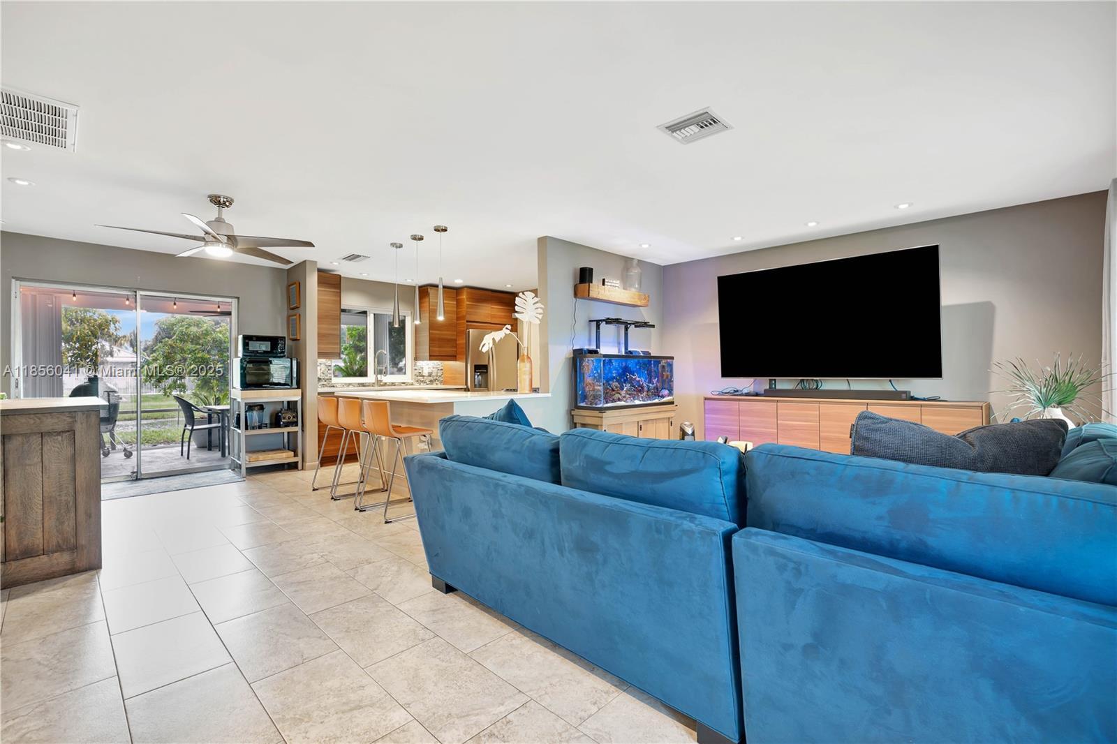 553 Riverside Drive, Palm Beach Gardens FL 33410 photo 5